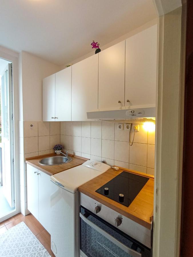 Sunray Studio Apartment Zagreb Exteriör bild