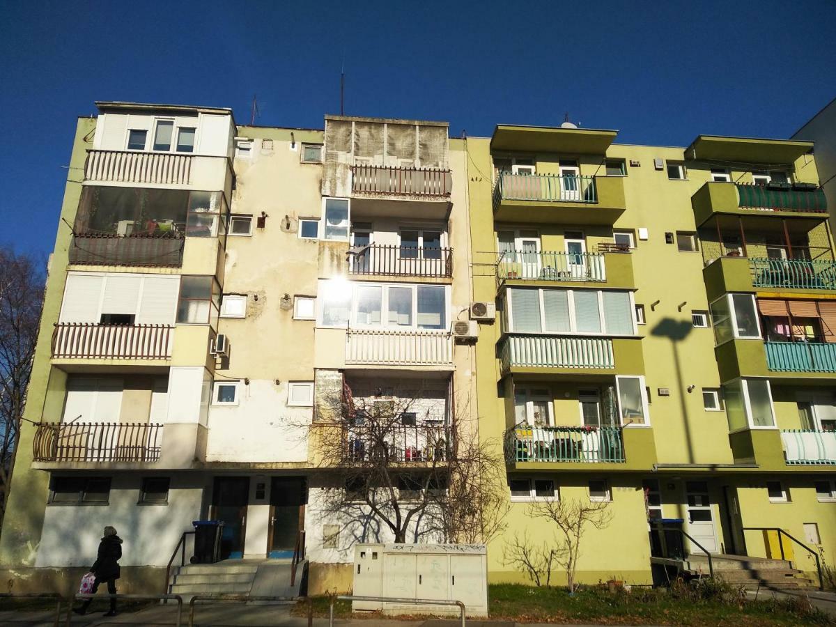 Sunray Studio Apartment Zagreb Exteriör bild
